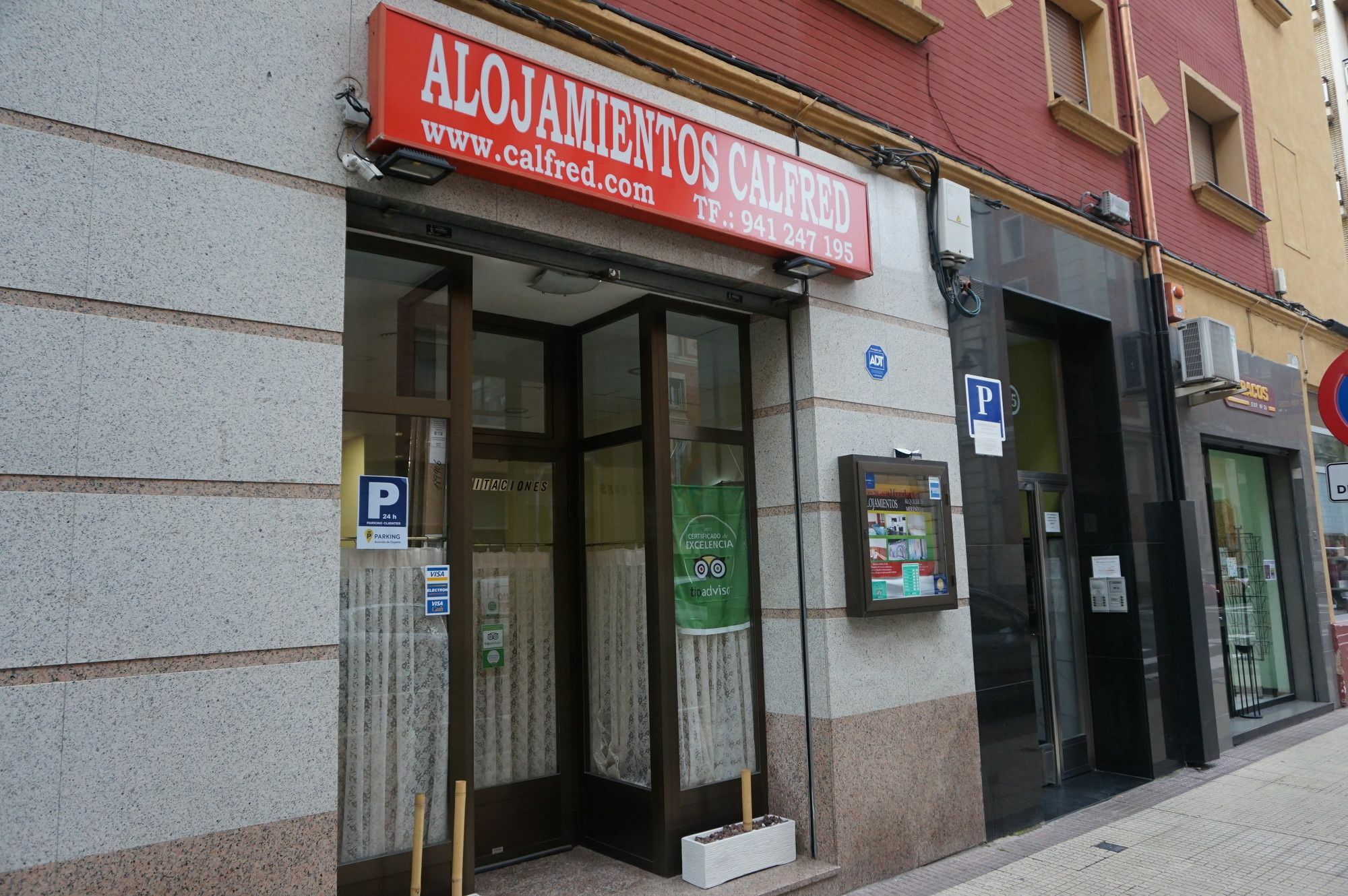Pension Calfred II Logroño Exteriér fotografie